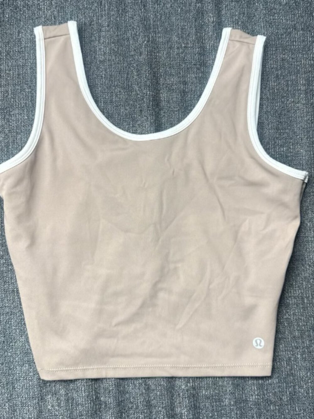 Lululemon Nulu Cropped Tank Top with Contrast Trim - Size 6